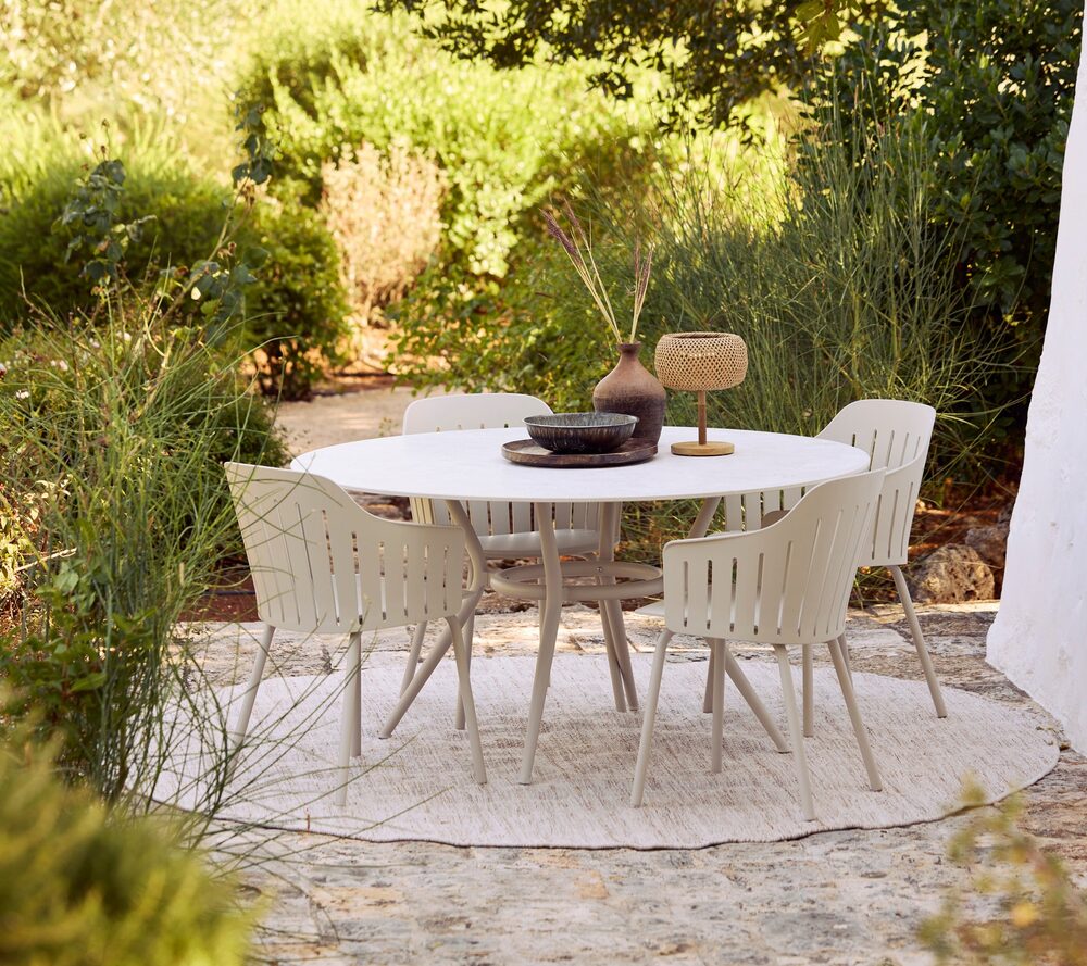 Choice in an outdoor setting