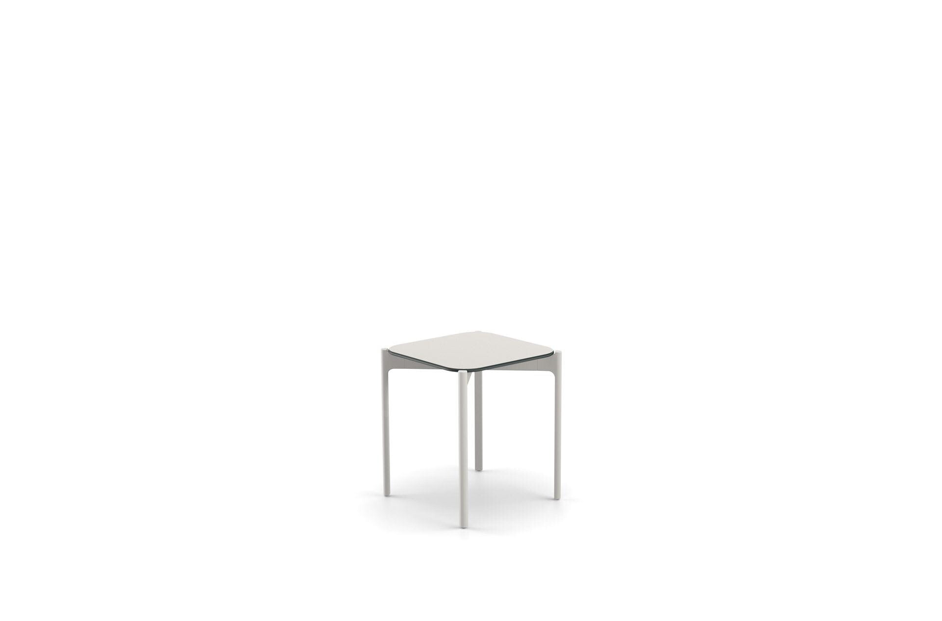Izon Side Table