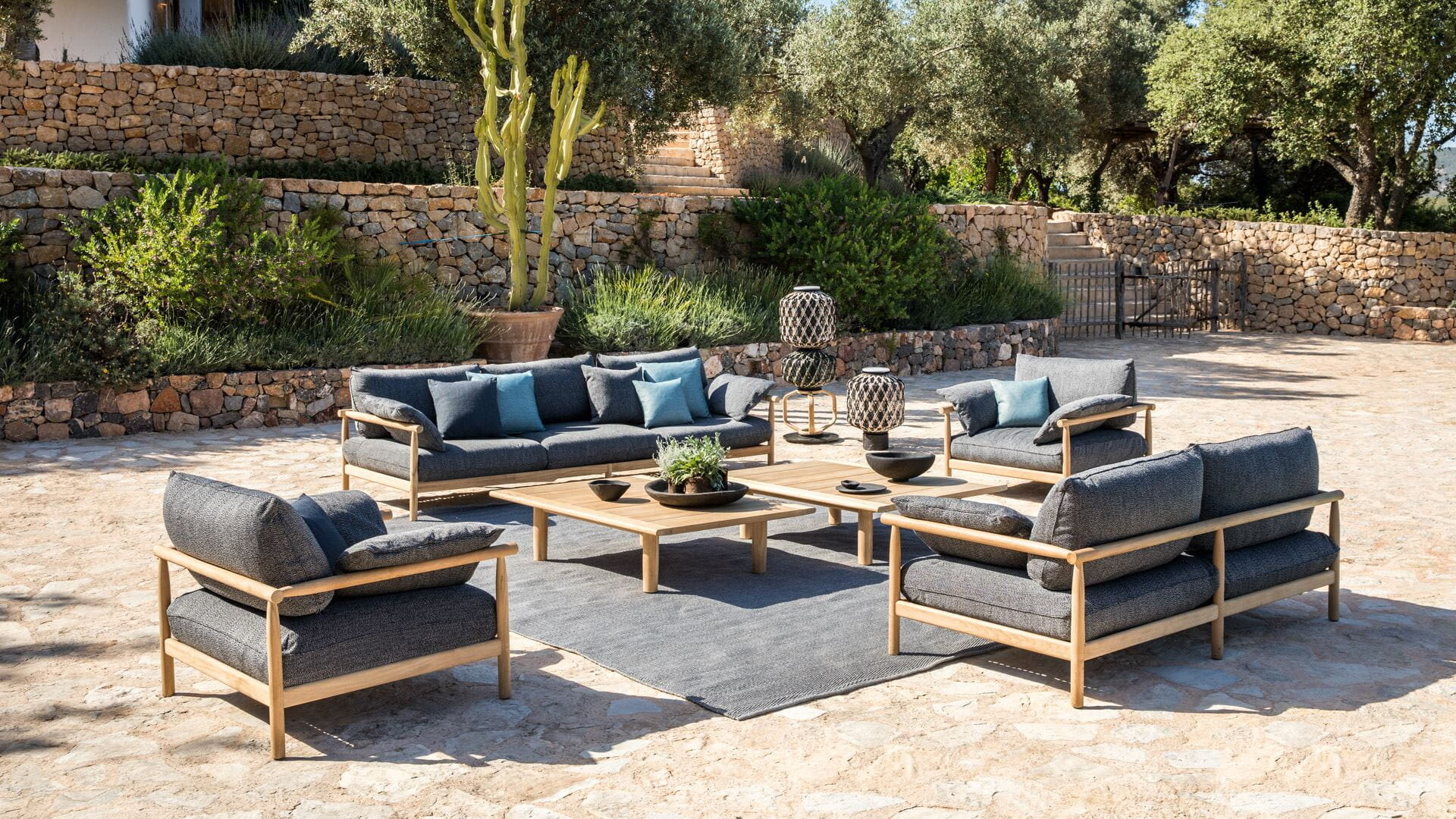 Tibbo outdoor collection by Dedon