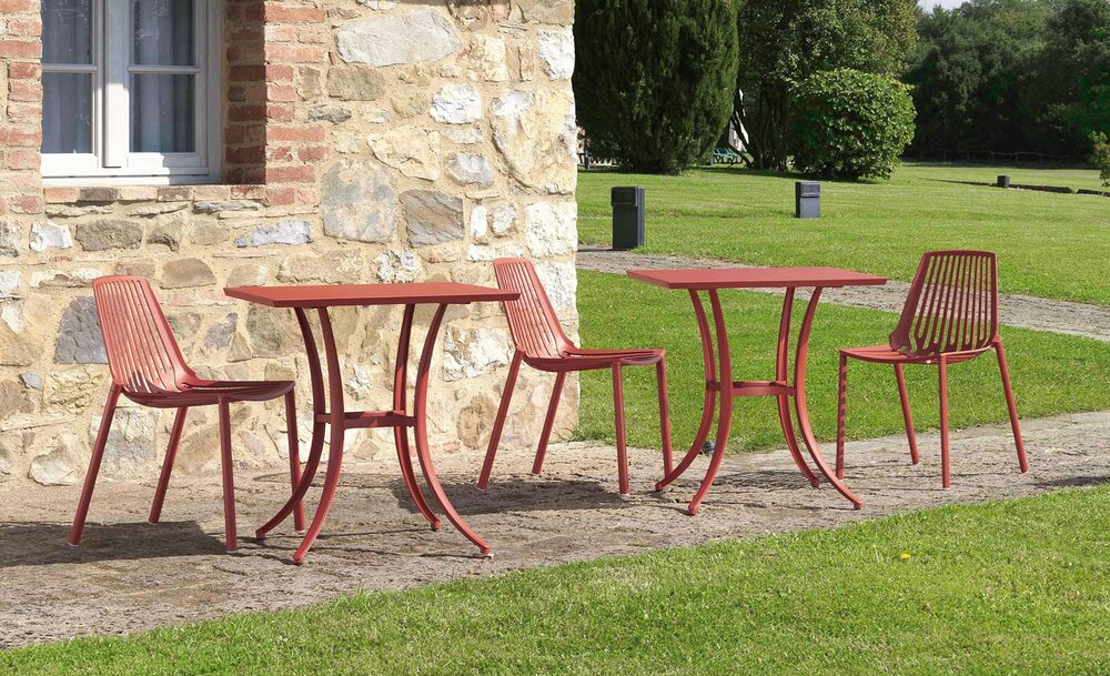Rion - Omnia Selection in an outdoor setting
