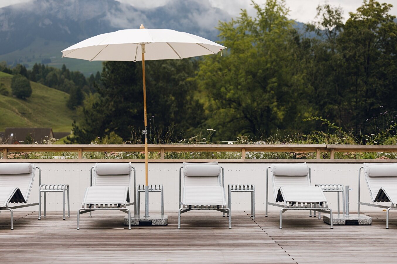 Glatz outdoor parasols, Swiss shade engineering since 1895