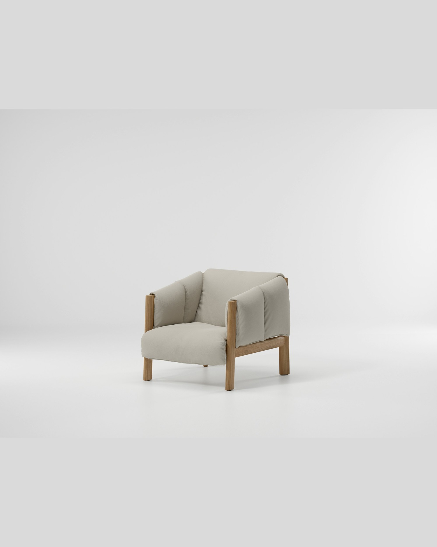 Plumon Club armchair